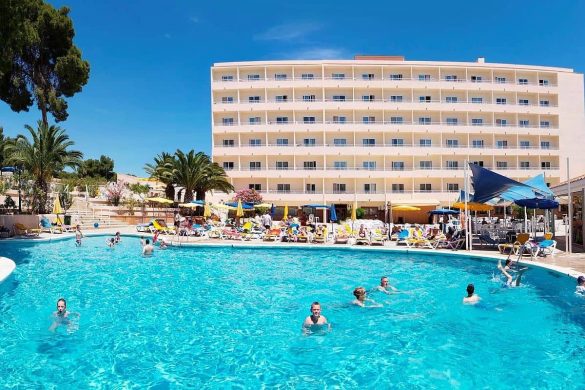 ibiza-invisa-ereso-kindvriendelijke-zwembad ibiza-invisa-ereso-kindvriendelijke-zwembad
