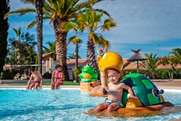 camping-domaine-dragonniere-kindvriendelijke-zwembad