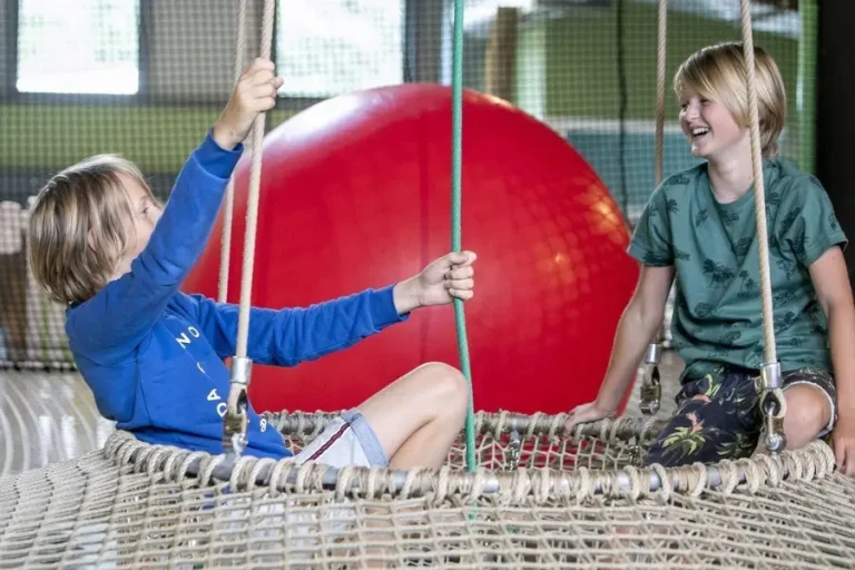 camping-witterzomer-indoorspeeltuin