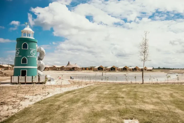 kindvriendelijke-camping-aan-het-strand-de-zeeuwse-kust