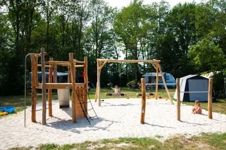 kindvriendelijke-camping-limburg-breebronne
