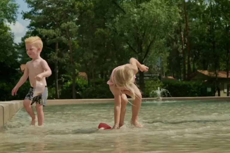 met-kinderen-vakantiepark-belgie-molenheide