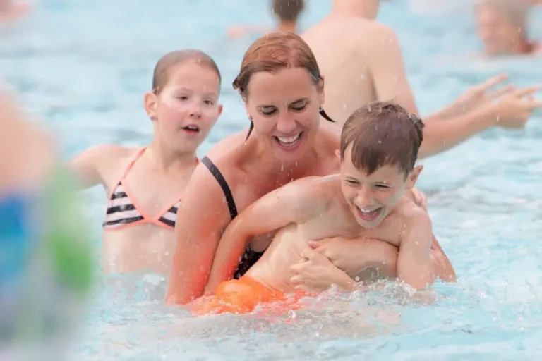 zwembad-camping-witterzomer-drenthe