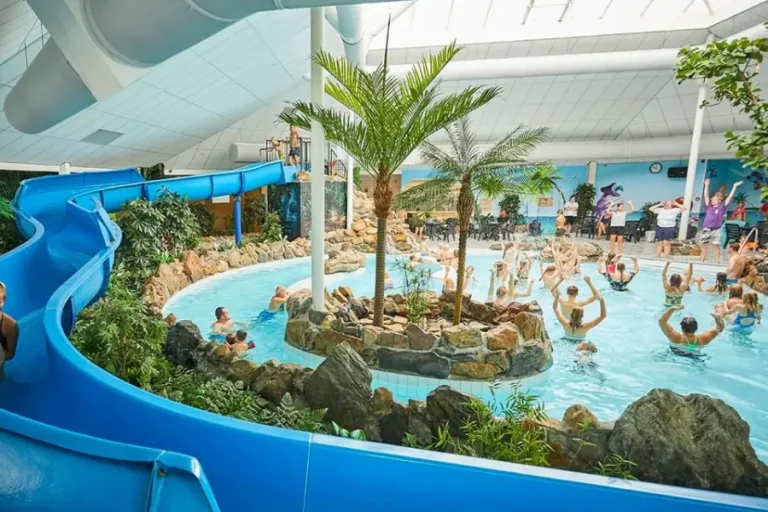 vakantiepark-de-leistert-zwembad